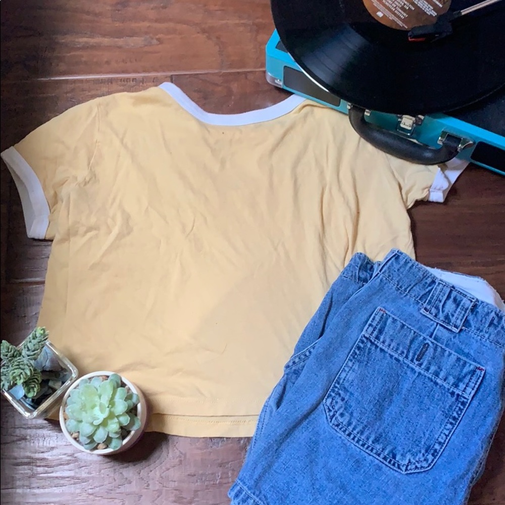 YELLOW CROP TOP